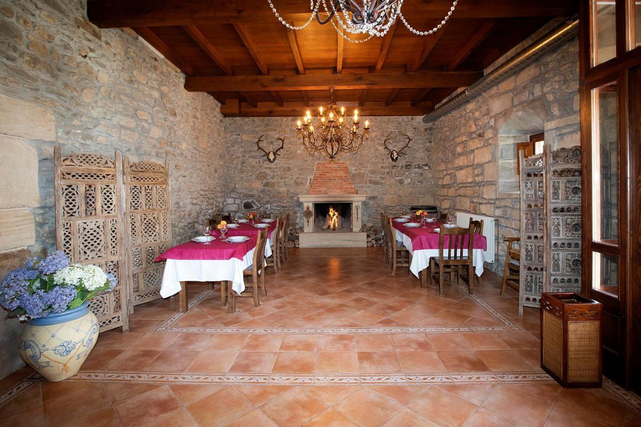 La Casona De Lombrana, En Polaciones Buitenkant foto