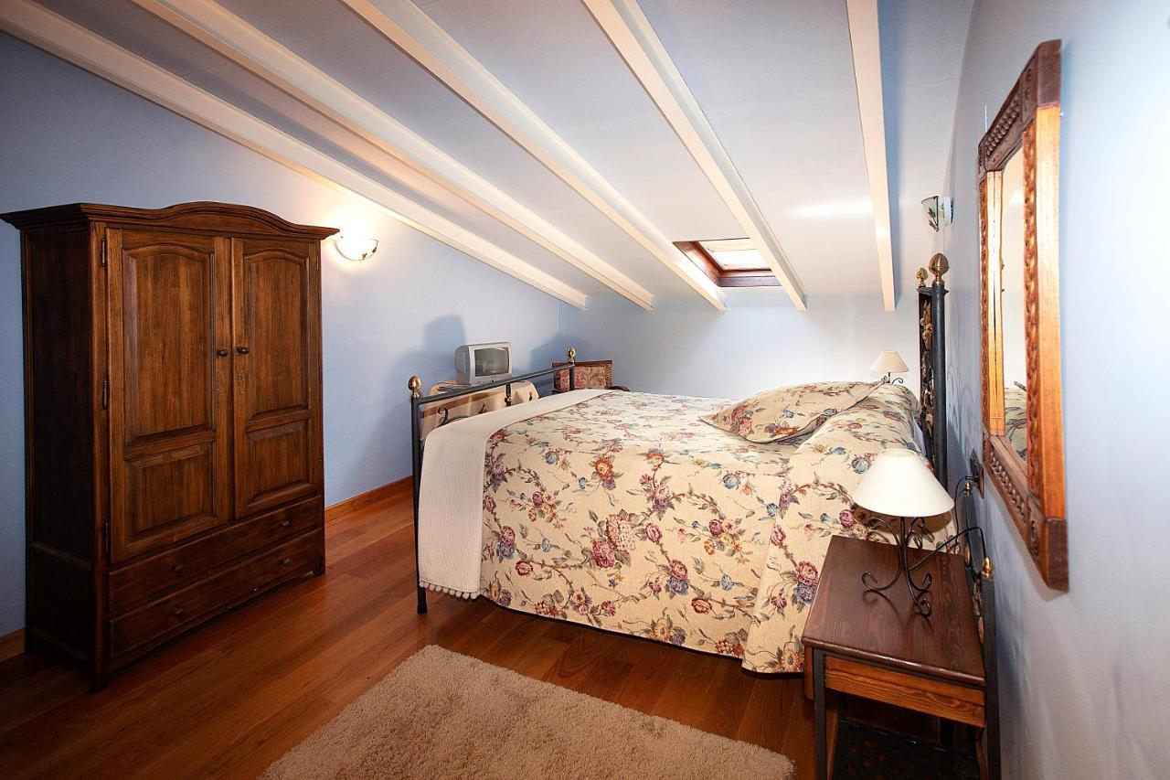 La Casona De Lombrana, En Polaciones Buitenkant foto
