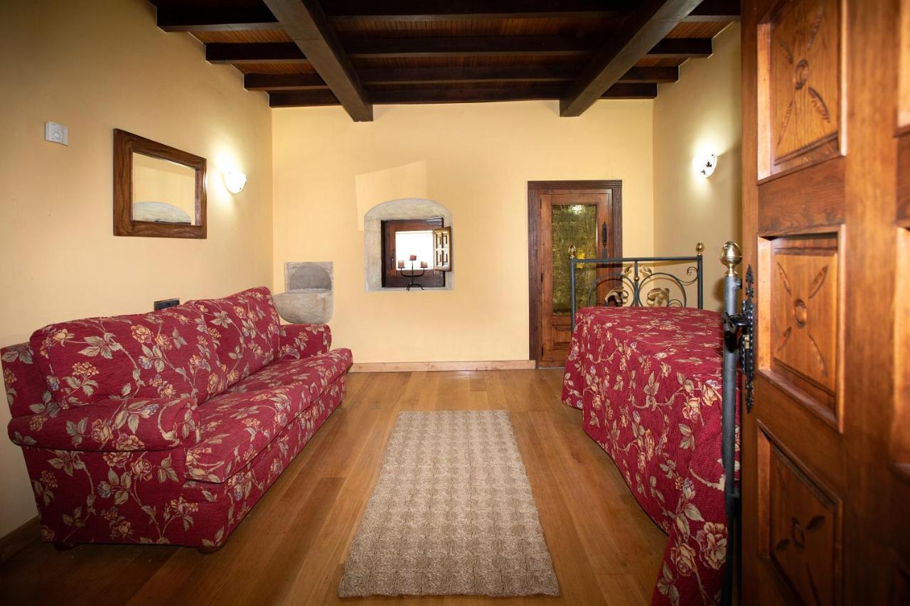 La Casona De Lombrana, En Polaciones Buitenkant foto