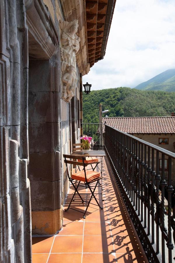 La Casona De Lombrana, En Polaciones Buitenkant foto