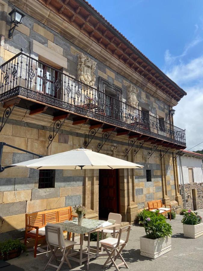 La Casona De Lombrana, En Polaciones Buitenkant foto